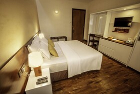 Sevana City Hotel