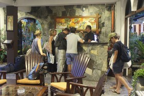 Sizzle Sports Club