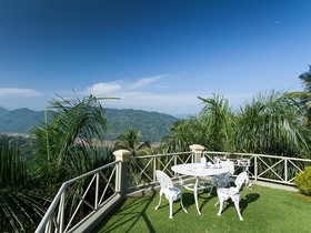 The Albatross Boutique Villa