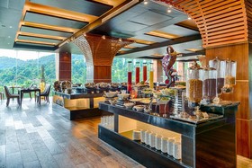 The Golden Crown Hotel