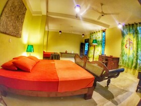 The Kandy Samadhi Center