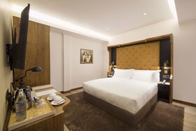 The Radh Hotel