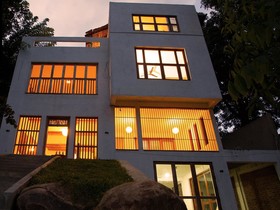 Urban Castle Guest House
