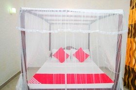 Sea Life Madiha Hotel by OYO Rooms