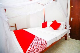 Sea Life Madiha Hotel by OYO Rooms