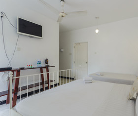 Royce Boutique Hotel