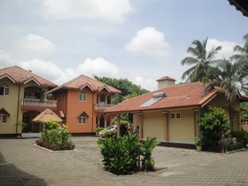 Paradise Holiday Village