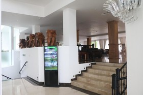 Araliya Green Hills Hotel