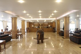 Araliya Green Hills Hotel