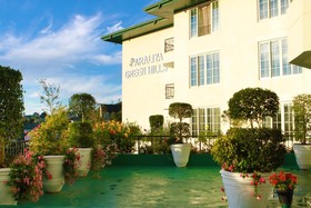 Araliya Green Hills Hotel