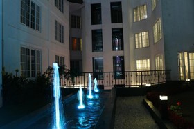 Araliya Green Hills Hotel