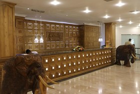 Araliya Green Hills Hotel