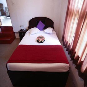 Champ Villa