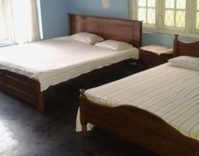 Friendz Country House Holiday Home