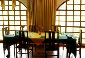 Green Forest Hotel by OYO Rooms