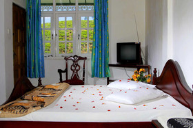Green Forest Hotel by OYO Rooms
