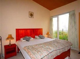 Happiness Lodge