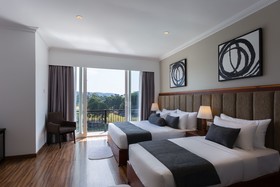Hotel Grand Turf