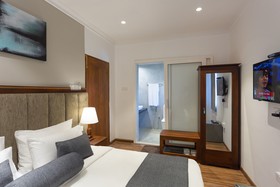 Hotel Grand Turf