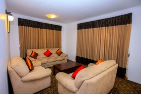 La Cottage Boutique Hotel & Restuarant