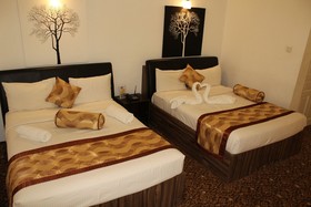 La Cottage Boutique Hotel & Restuarant