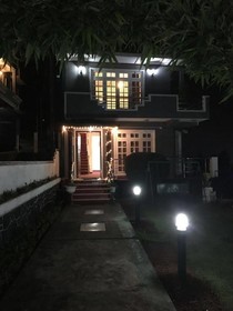 New Royal Mount Hotel