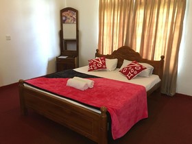 New Royal Mount Hotel