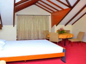 Stamford Star Hotel