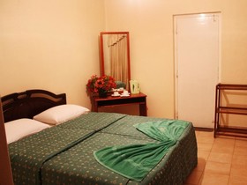 Victoria Inns