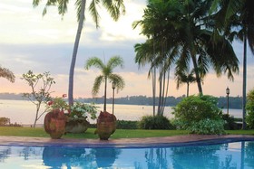 Blue Water Villa