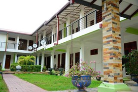 Royal Nest