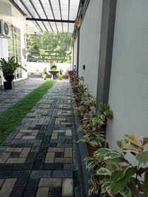 Airport Faith Hotel