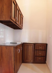 Airport Villa