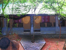 Akein Nature House