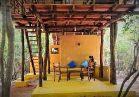 Back of Beyond, Pidurangala