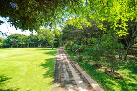 Camellia Resort and Spa