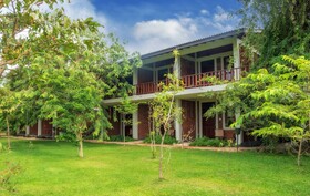 Camellia Resort and Spa