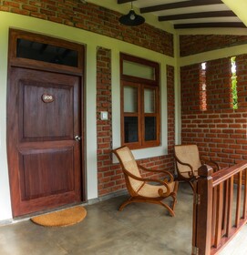 Camellia Resort and Spa