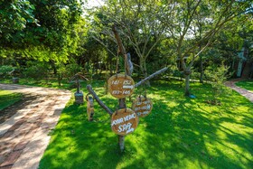 Camellia Resort and Spa