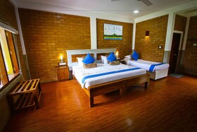 Elephas Resort & Spa