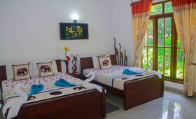Hungry Lion Resort and Restaurant