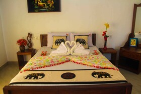 Hungry Lion Resort and Restaurant