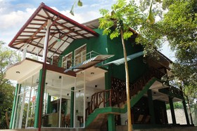 Sigiri Choona Lodge