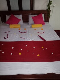 Surf Paradise Hotel