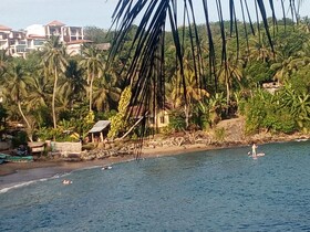 Surf Paradise Hotel
