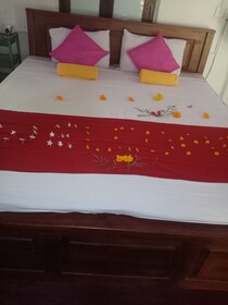 Surf Paradise Hotel