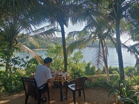 Surf Paradise Hotel