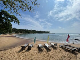 Surf Paradise Hotel