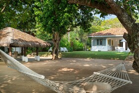 Taru Villas Mawella