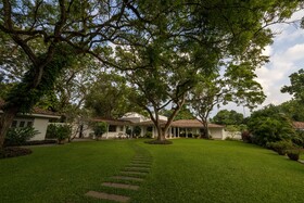 Taru Villas Mawella